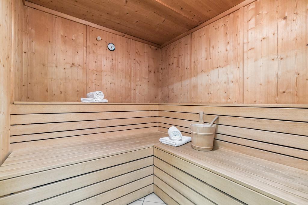 Apparthotel AlpenChalet Neukirchen am Großvenediger Buitenkant foto